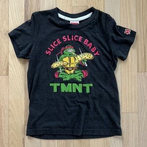 5t homage TMNT T-shirt